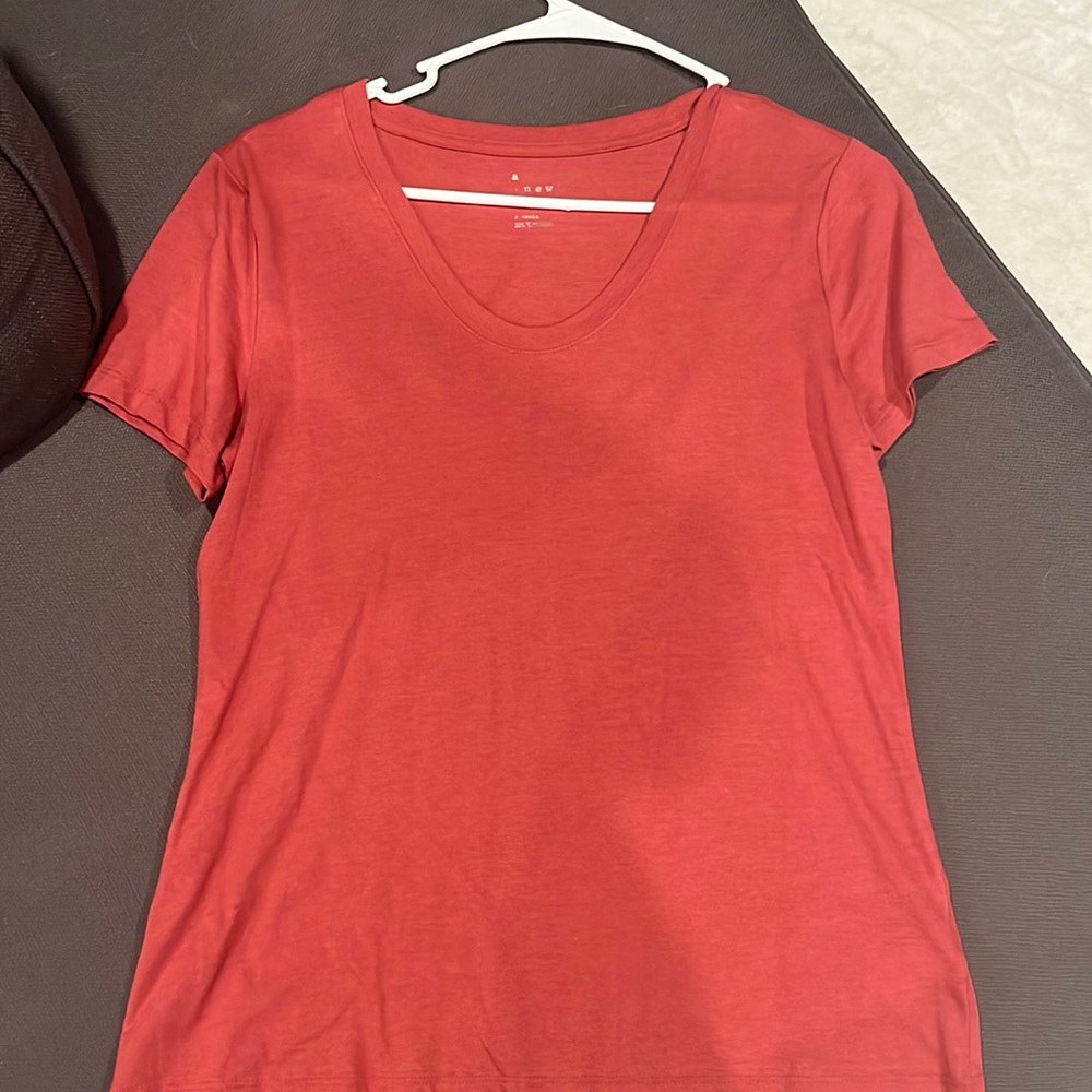 Red short sleeve shirt